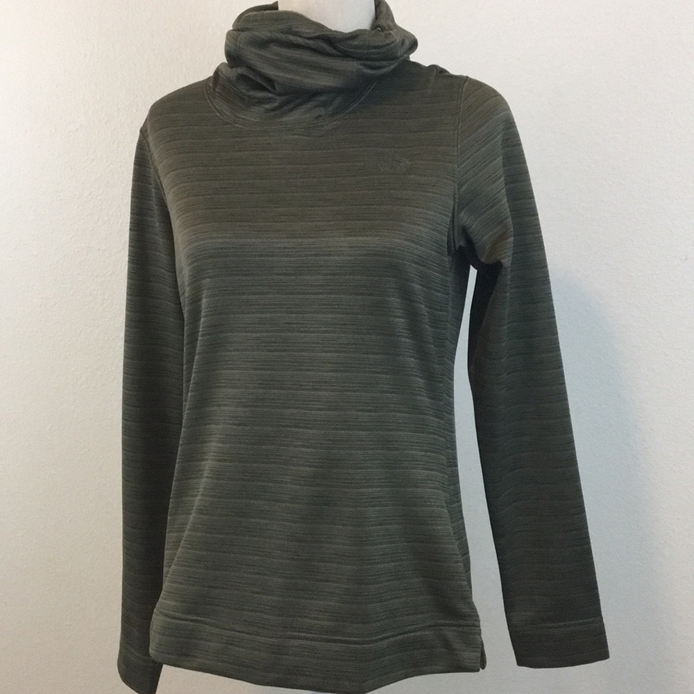 🆕 Olive Green The Northface Pull Over